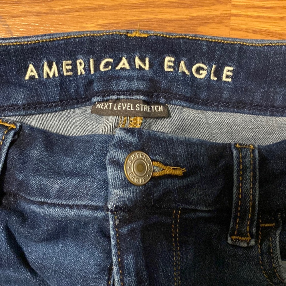 🦅 American Eagle Next Level Stretch Curvy Hi-Rise Jegging - Size 6 Regular